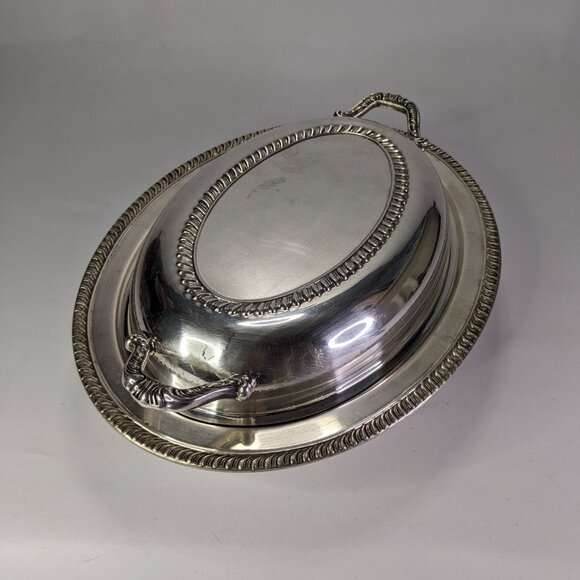 Vintage Oval Serving Dish with Lid, Silver Plated, Two Piece Vegetable Dish - Picture 3 of 14